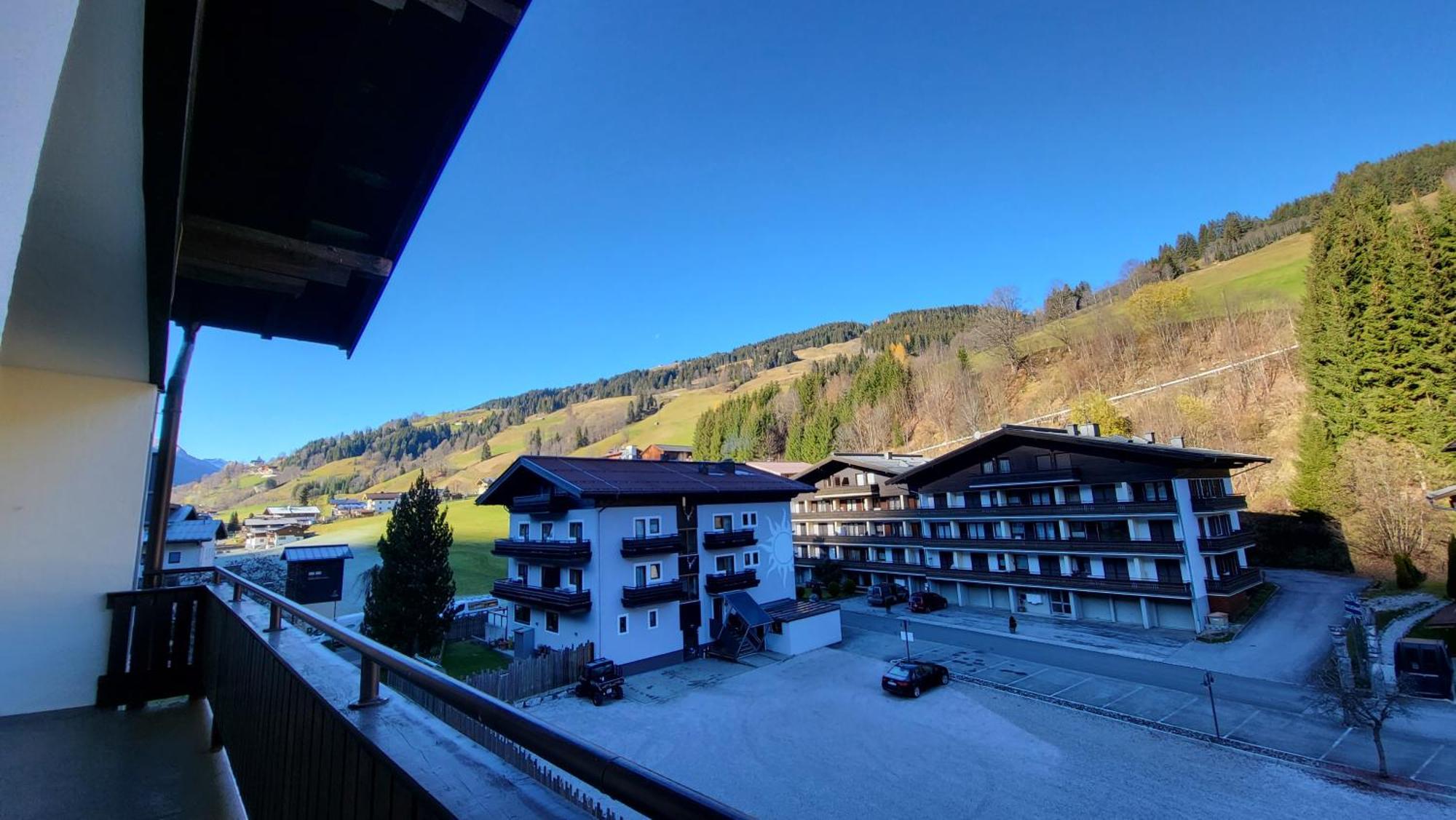 Alpenappartement Bartl Saalbach Exterior foto